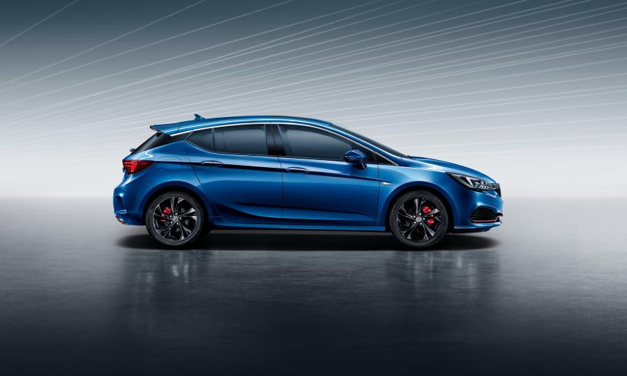  Buick Verano GS 2015 года  (CN) (фото 3 из 17)